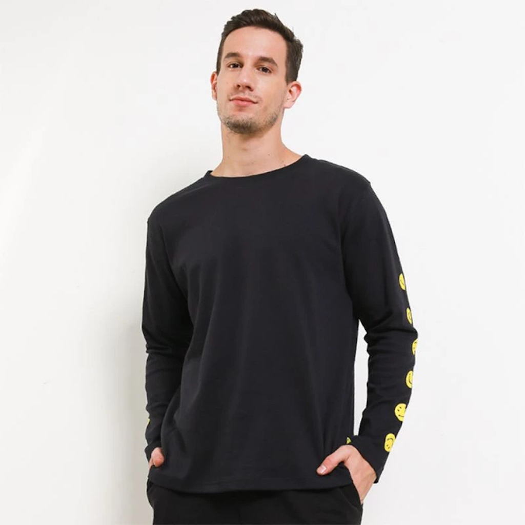 PSPGN.CO | original branded obermain x smiley glee ls opf22070 kaos pria lengan panjang