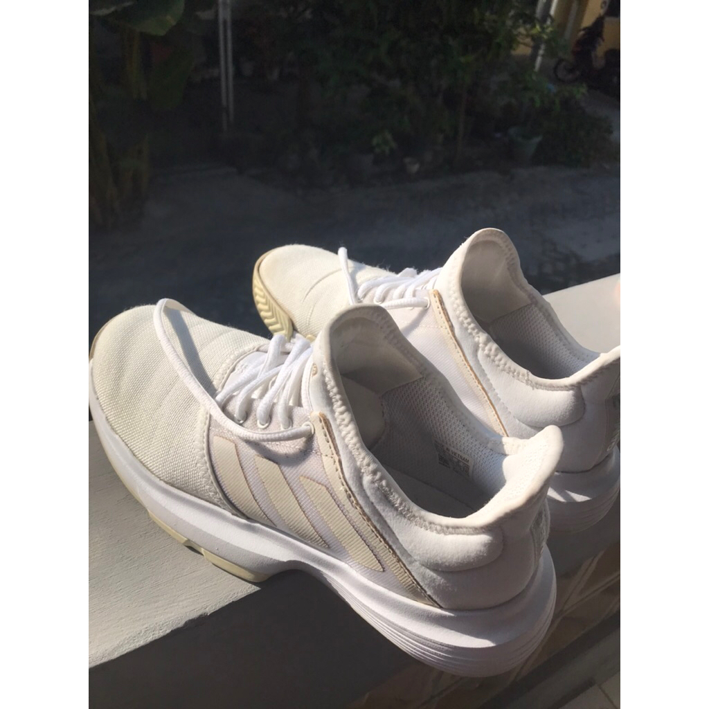 sepatu adidas tenis gamecourt murah original