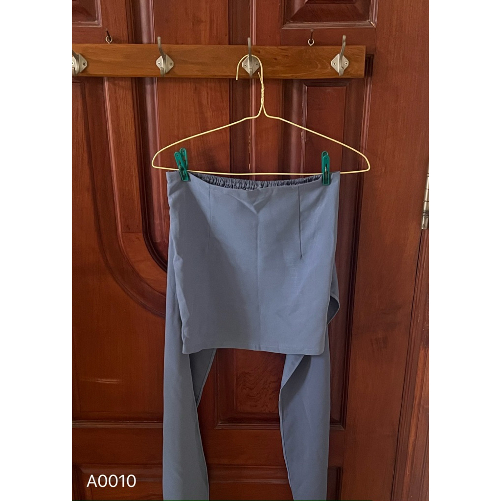 (Preloved) Baju Atasan Biru Tali Leher (Women) *A0010*