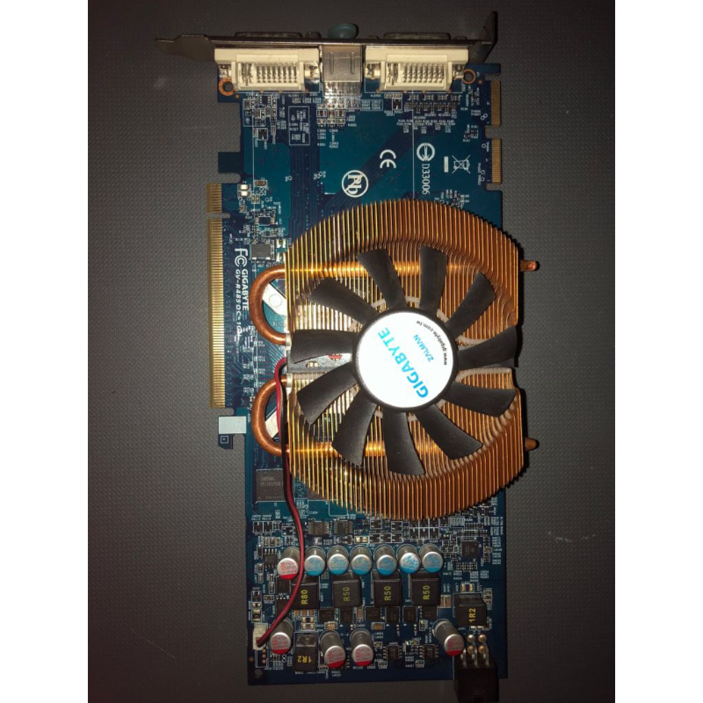 vga radeon hd 4850 1Gb DDR3