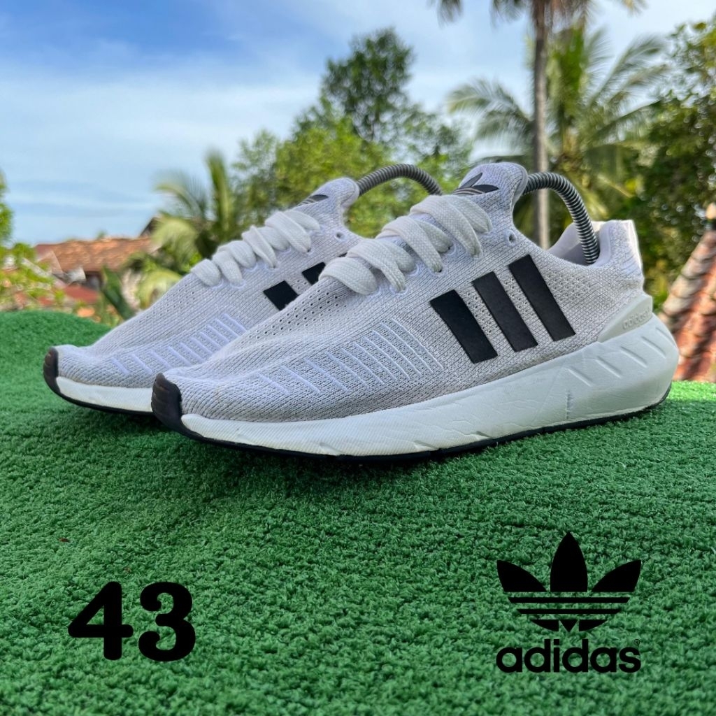 Adidas Swift Run 22