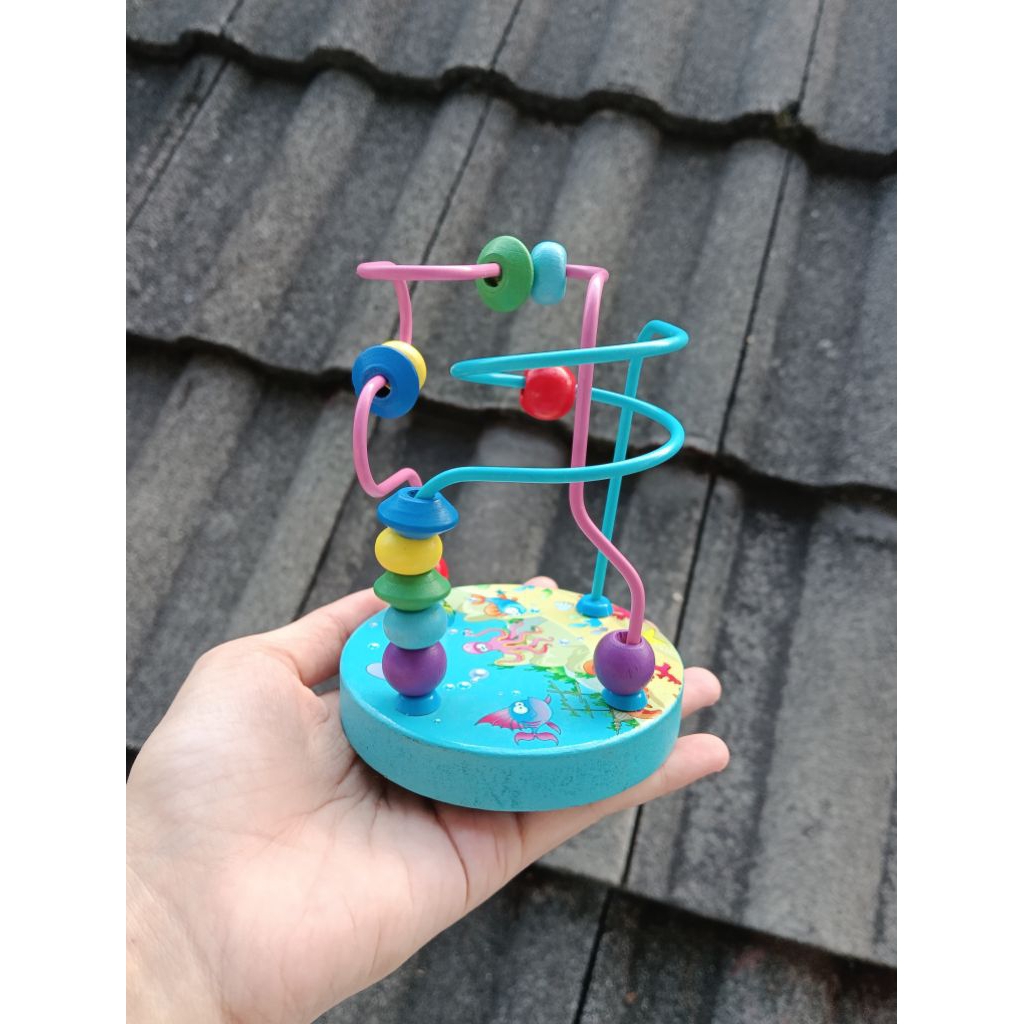 Mainan Mini Round Beads Wire Maze Preloved