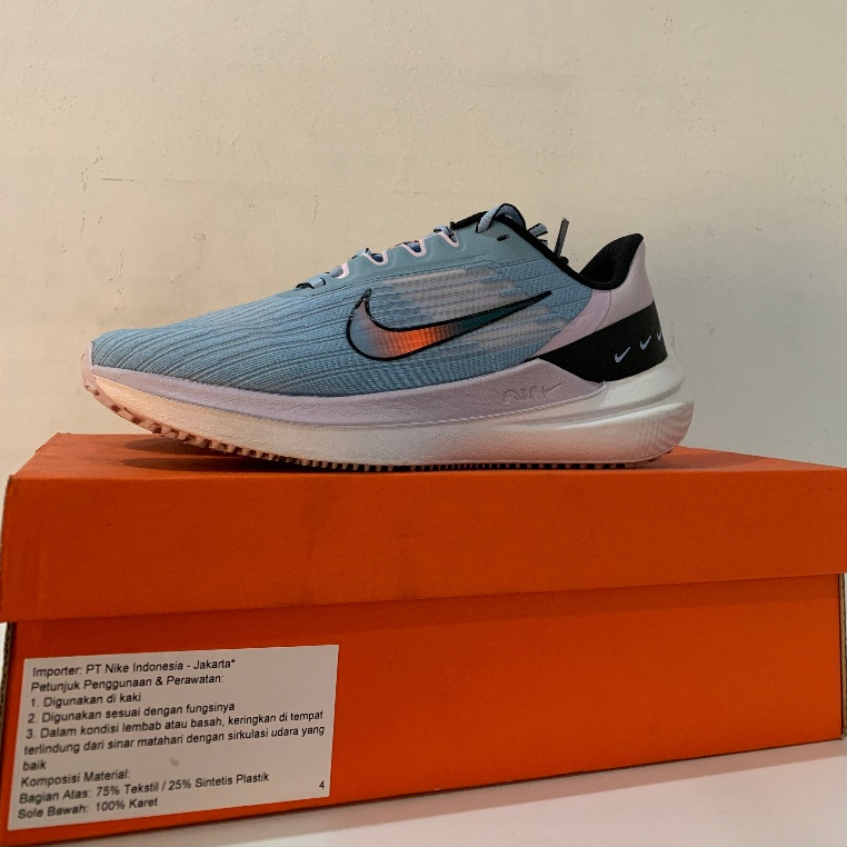 Nike Air Winflo 9 Size US 7 / Euro 38 VNDS