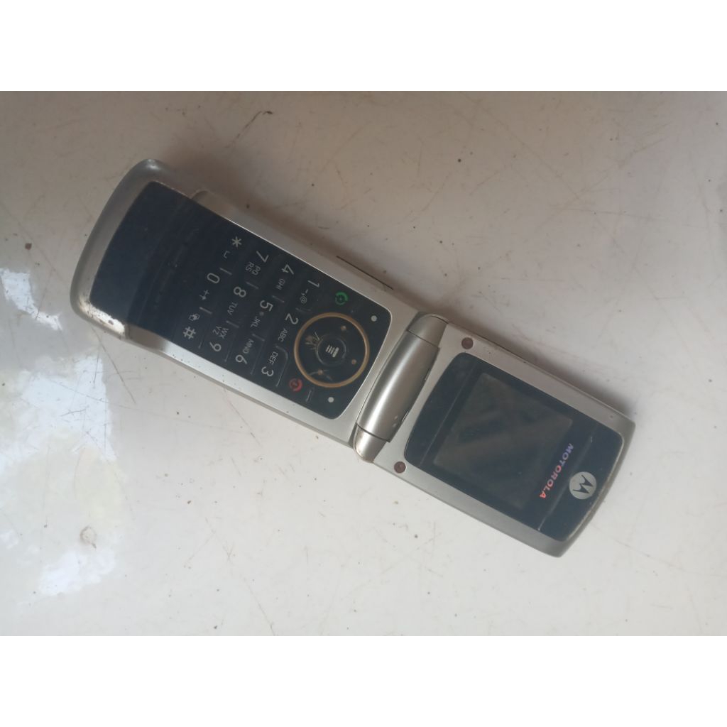 motorola w220 lipat jadul HP antik