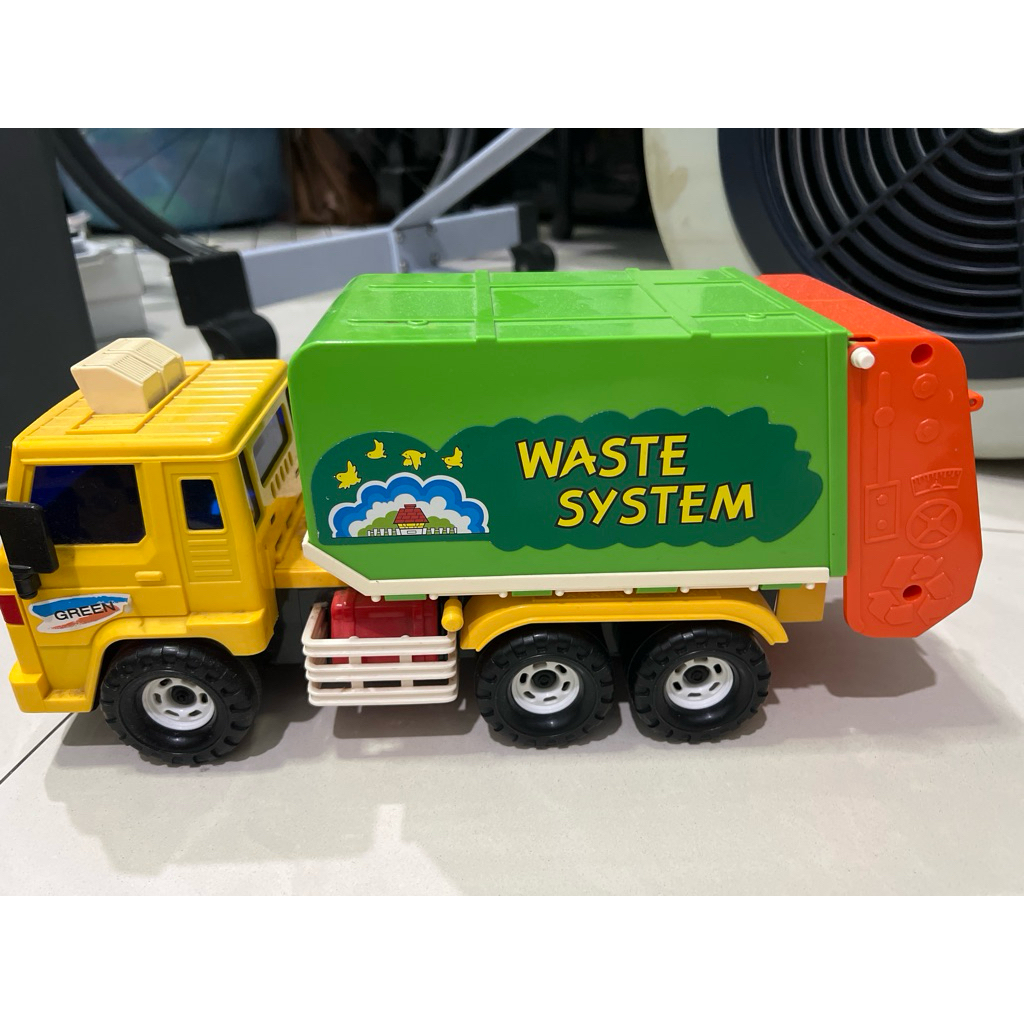 Mainan Truk Sampah Merk Daesung