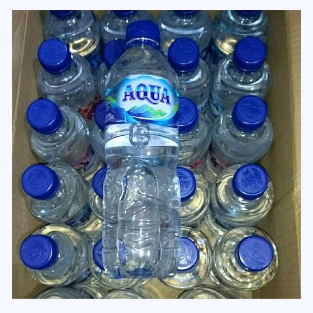 AQUA BOTOL 600ML  / Aqua