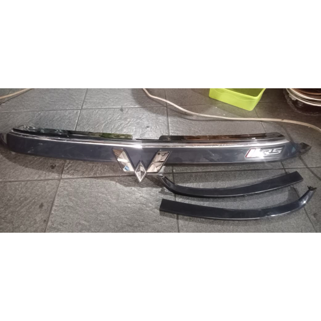 gril bemper wuling almaz hybrid orginal