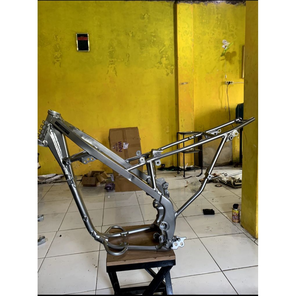 Rangka kawasaki klx 140 original