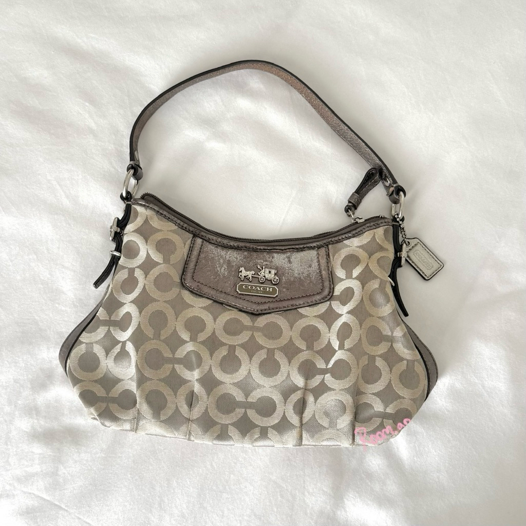 Vintage Coach Bag - Shoulder bag