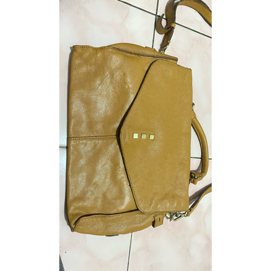 Preloved - Morgan Bag Kulit Asli
