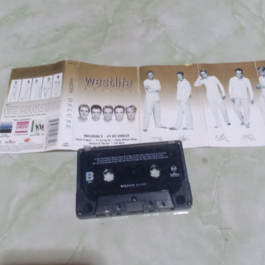 kaset pita WESTLIFE - Deluxe