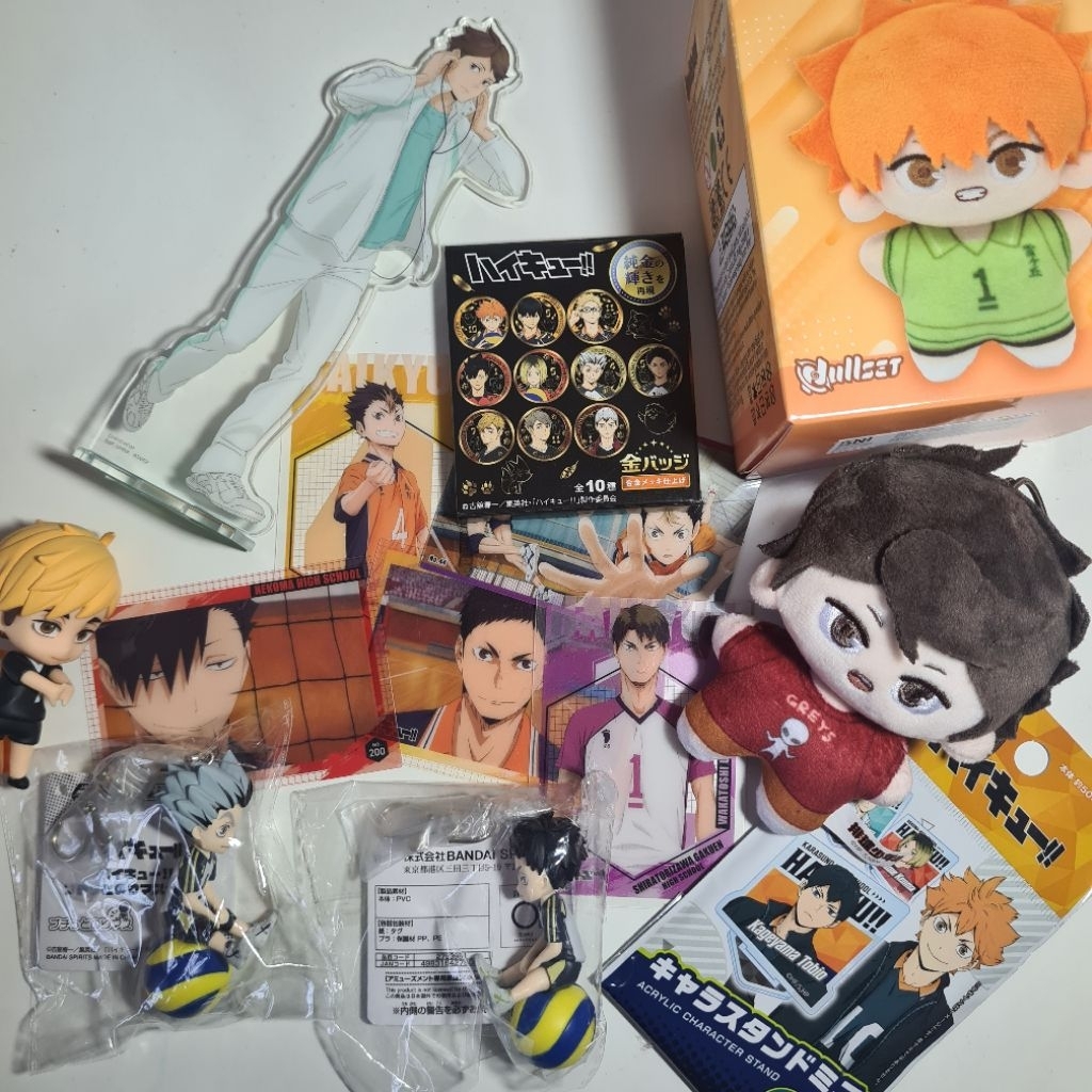 haikyuu trinkets keychain pin photocard, blind box gacha standee akaashi bokuto ushijima oikawa kage