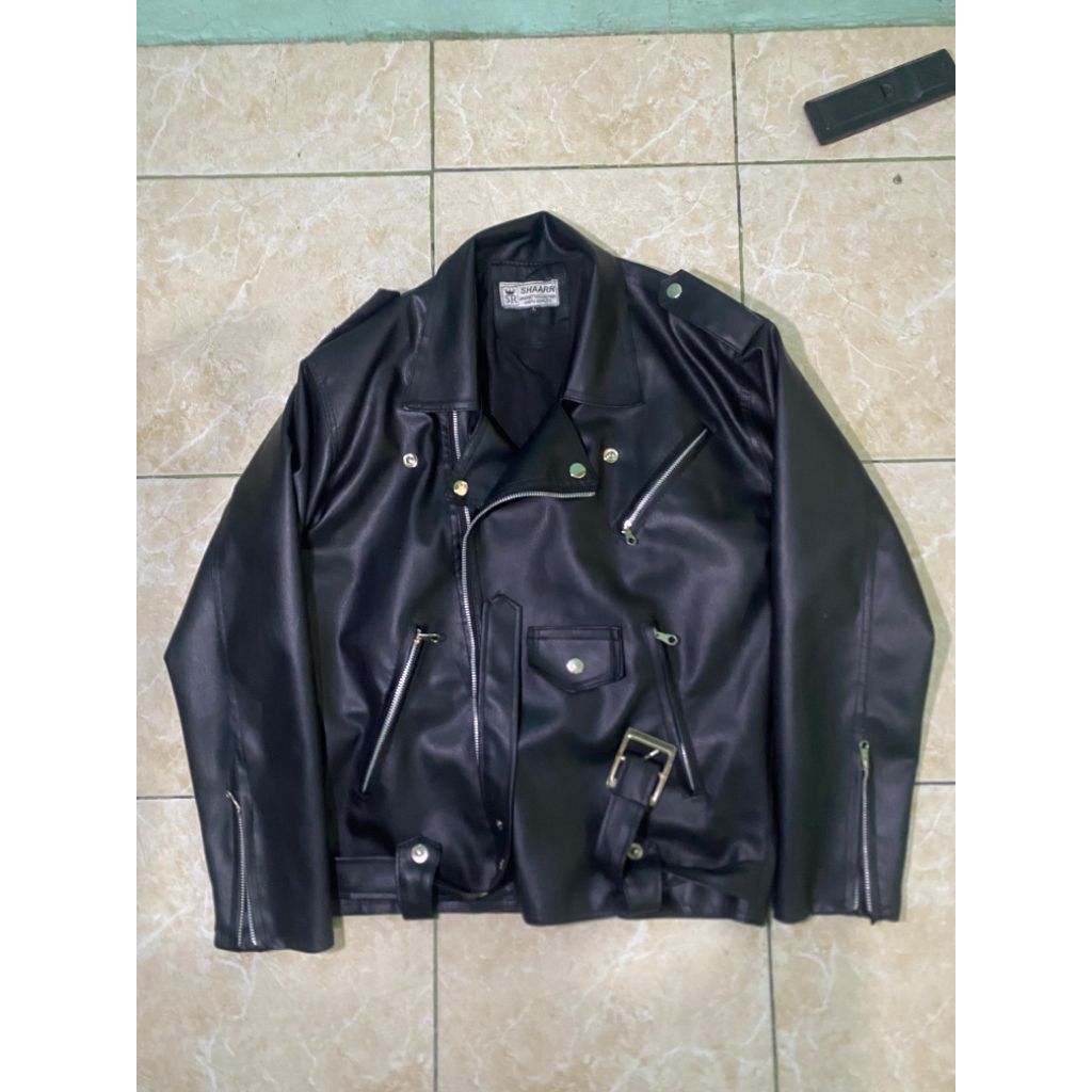 Preloved - Jaket Kulit Ramones