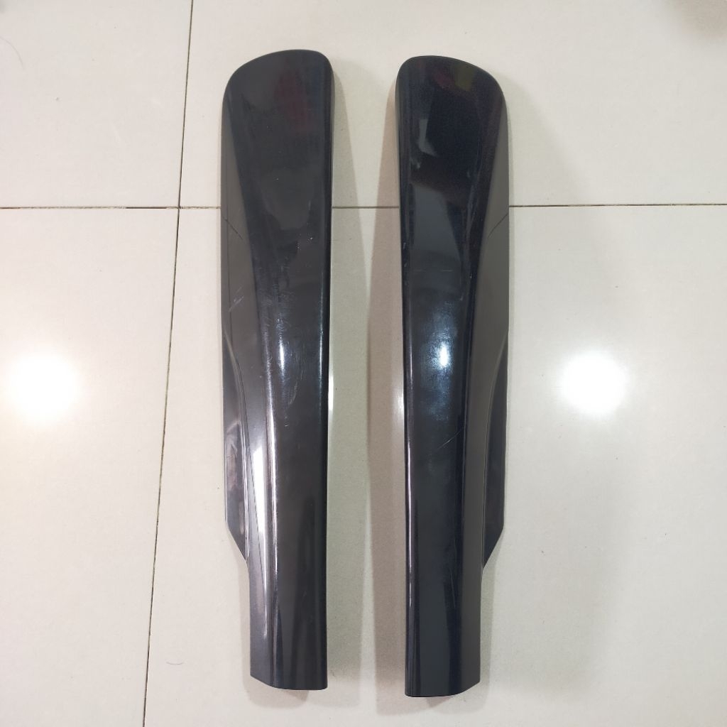 COVER TUTUP ROOF RACK ROOF RAIL DEPAN MITSHUBISHI XPANDER CROSS ORIGINAL