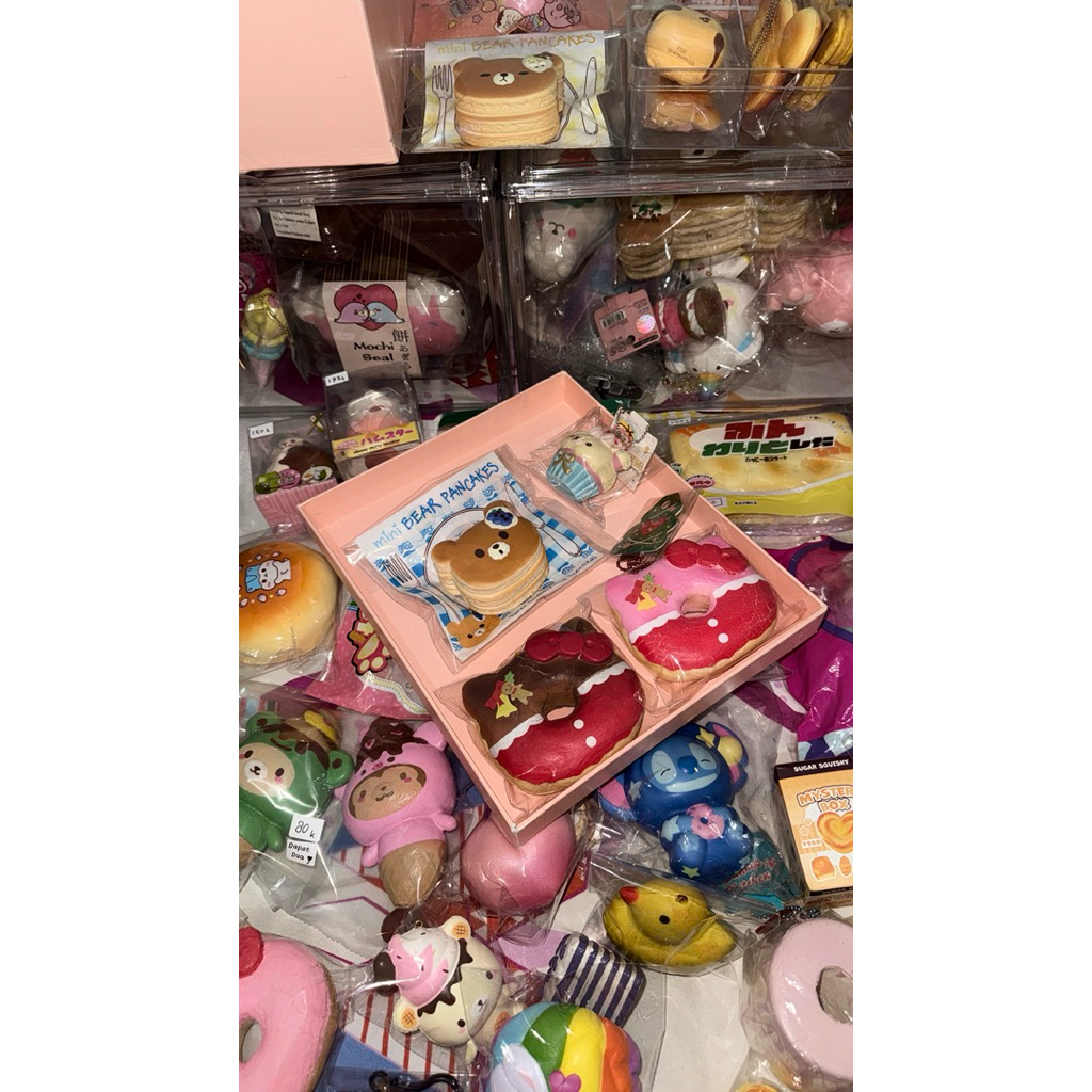 squishy preloved hk donut, mido, sweetbuns, chawa, dll + admin (skincare)