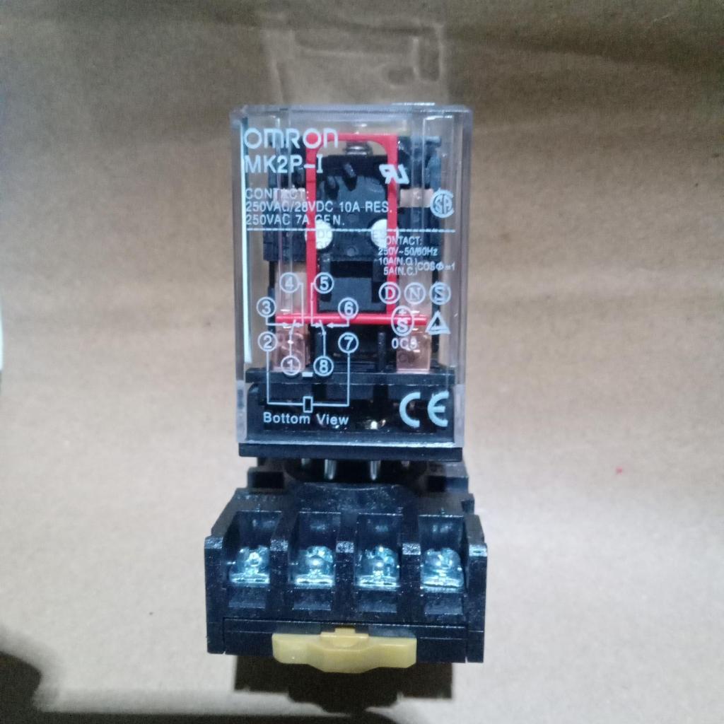 raley MK2P-1 +soket 220VAC relay OMRON MK2P-1