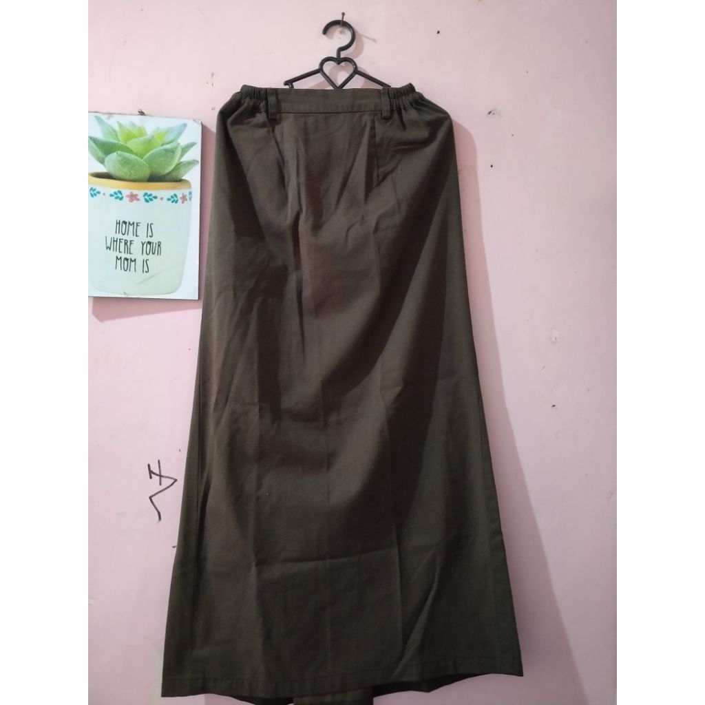 PRELOVED rok pramuka span