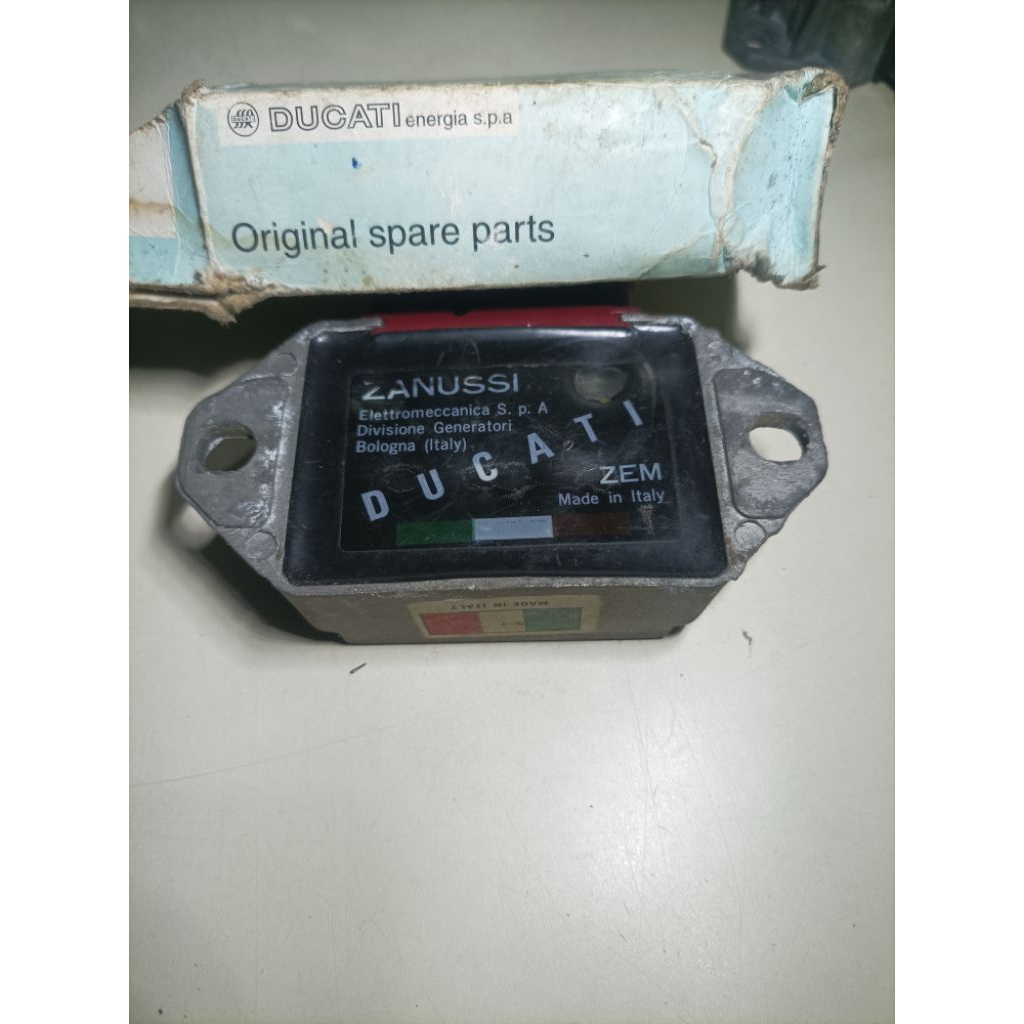 kiprok regulator vespa exclusif1 pxe Strada AOM original ZEM DUCATI