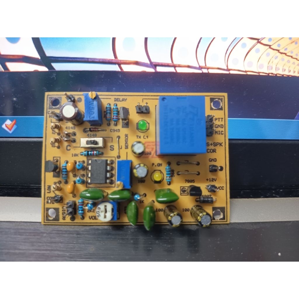 KIT COR RADIO REPEATER COS + DETEK SPEAKER RADIO OUTPUT.