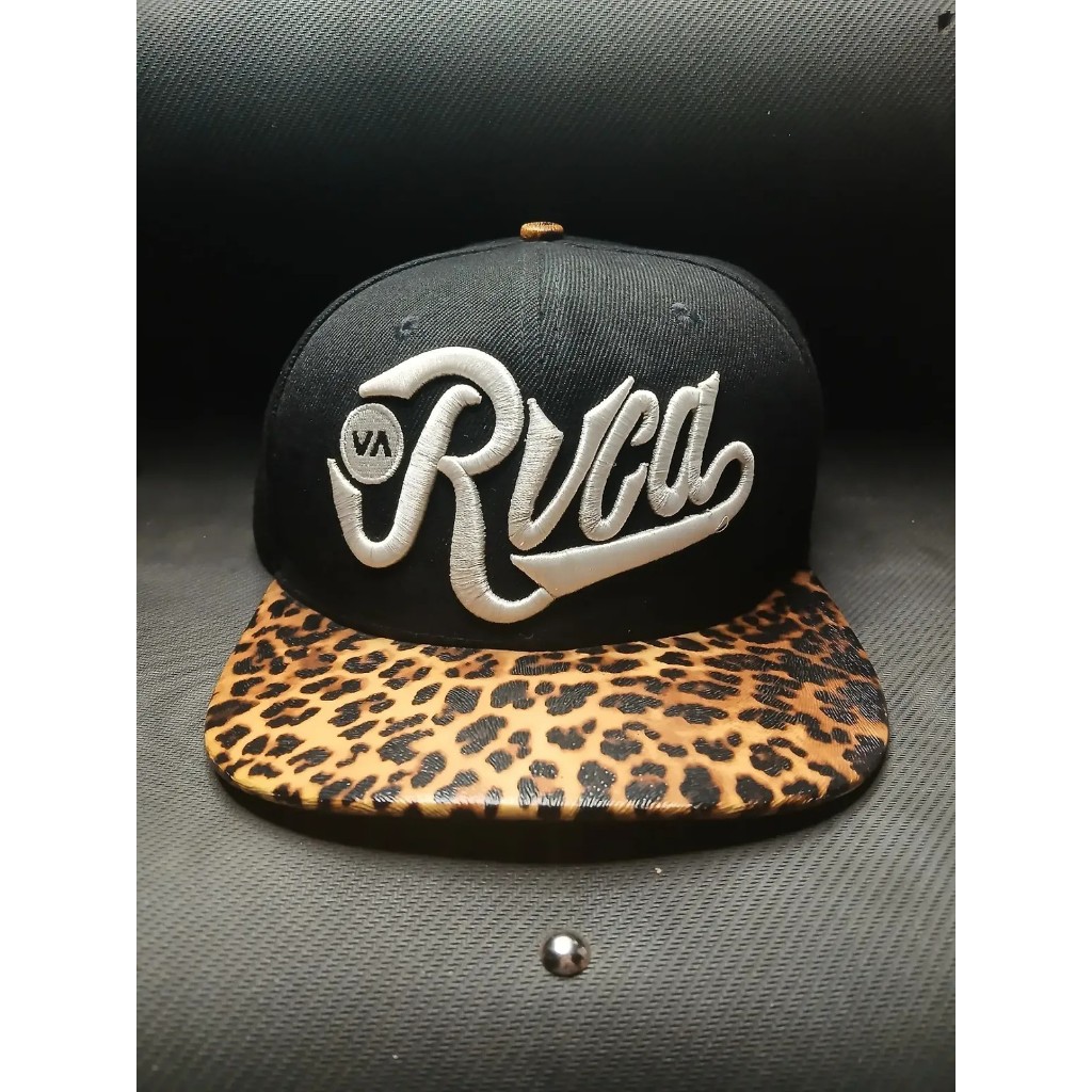 TOPI SNAPBACK RVCA