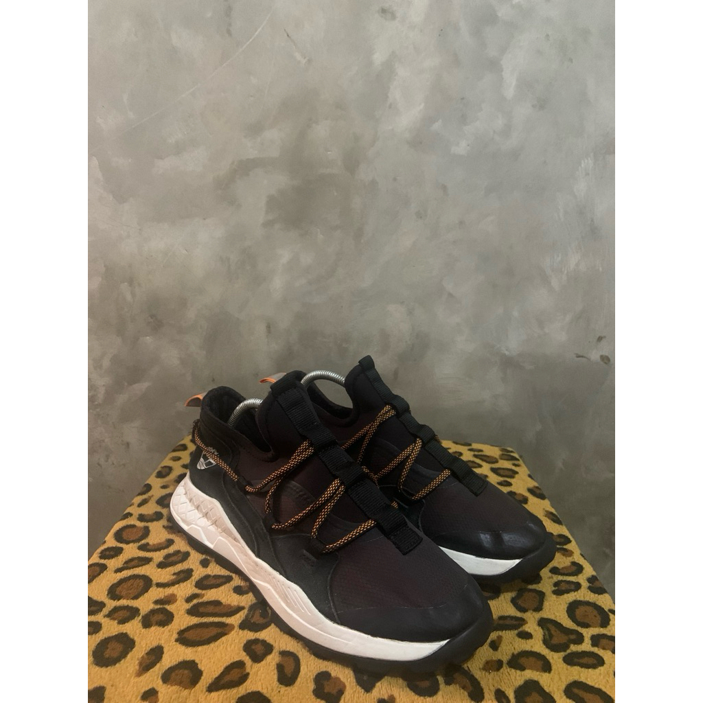 sepatu second size 42