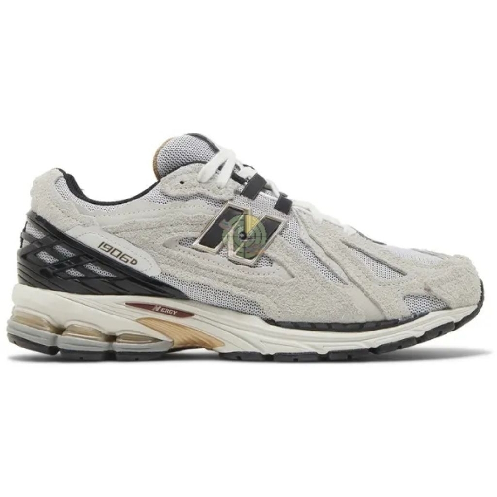 Sepatu Sneakers 1906D Protection Pack Reflection