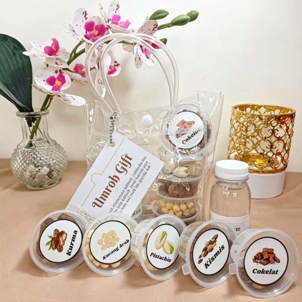 Paket Oleh - Oleh Haji dan Umroh Premium Zamzam Asli isi 80ml, Kurma khalas, Kacang Arab, Coklat Tur