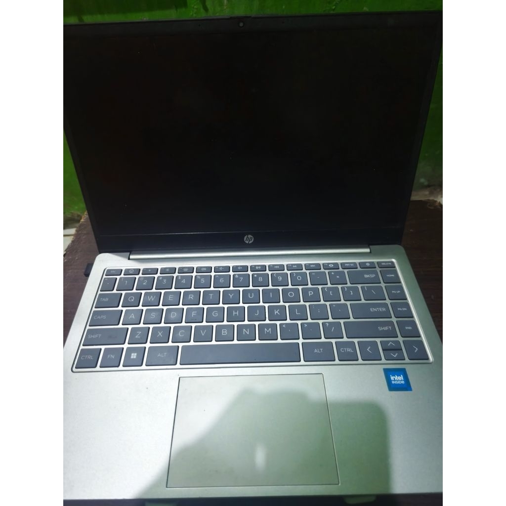 laptop bekas Hp 14 ep0088TU
