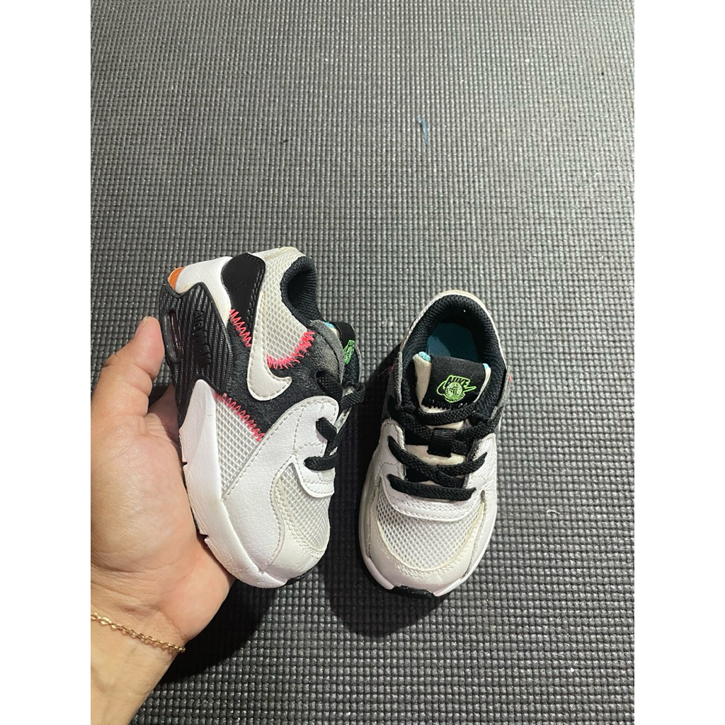 Sepatu Nike Airmax Excee size 22 insole 12cm