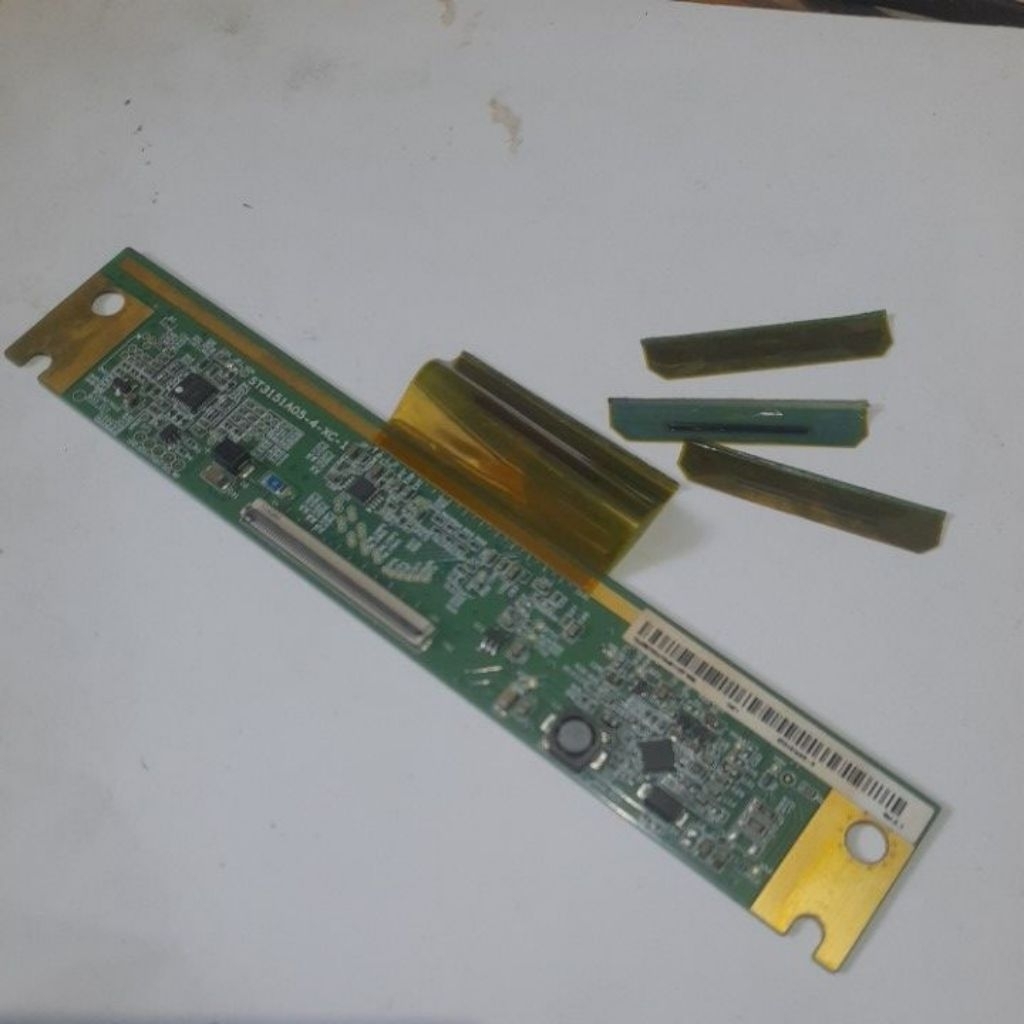Tcon tv led panasonic TH 32A402G ( ST3151A05-4-XC-1 )