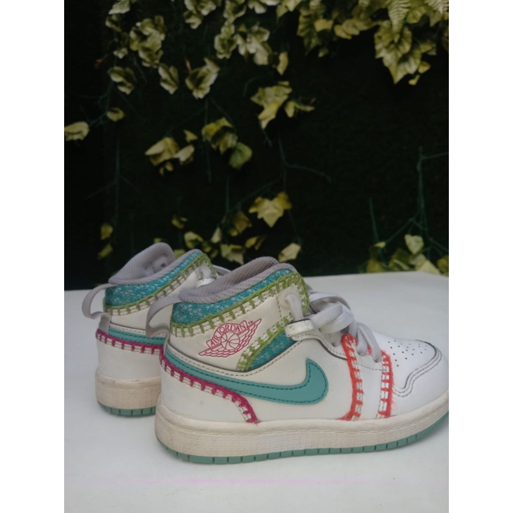 Preloved sepatu anak Nike Air Jordan size 28