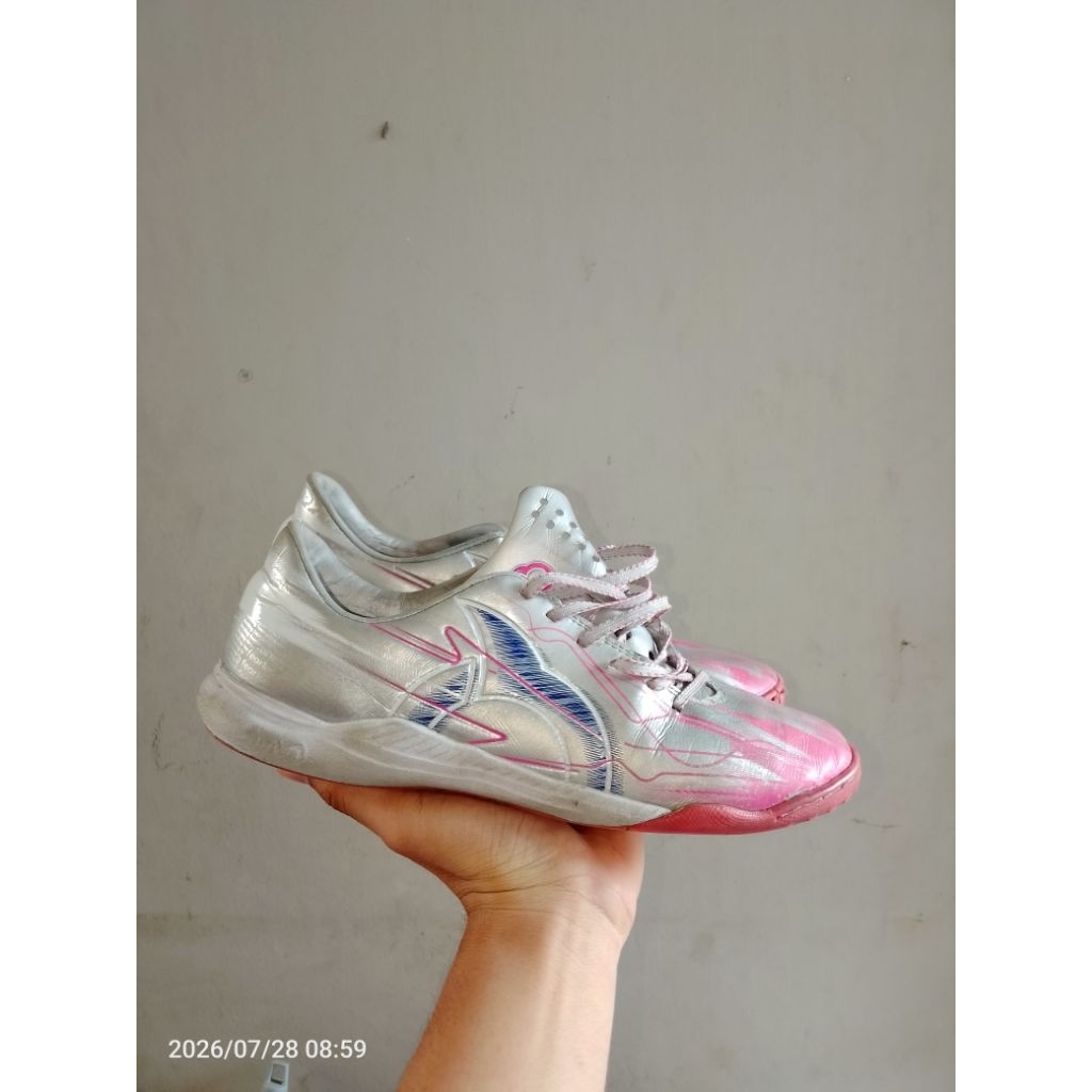 Sepatu Futsal Ortuseight Catalyst Legion V5 IN - Desain Stylish, Sol Karet Tahan Lama, Kualitas Orig