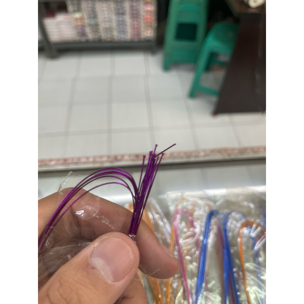kawat bunga plintir/ kawat bonsai bunga stocking ukuran 24 (kecil)