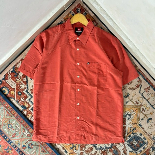 KEMEJA PENDEK QUIKSILVER