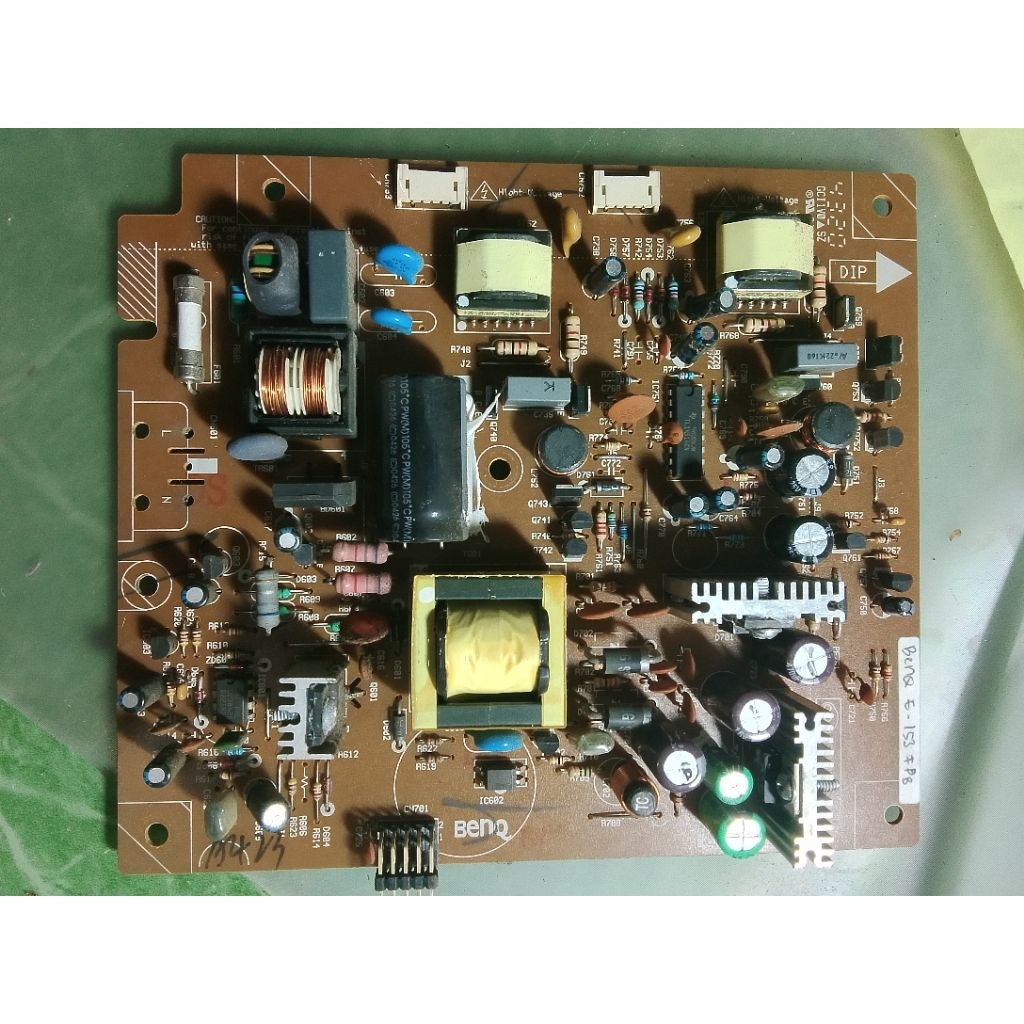 MODUL MONITOR DELL / BEN Q MODEL E -153 FPb copotan barang mulus ( gambling)