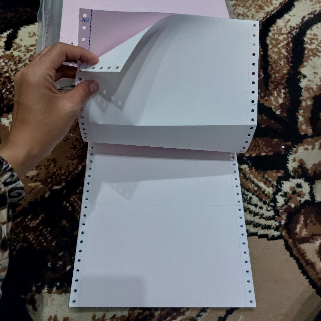 Kertas Continuous Form 2 Ply PRS 50 set / kertas nota faktur
