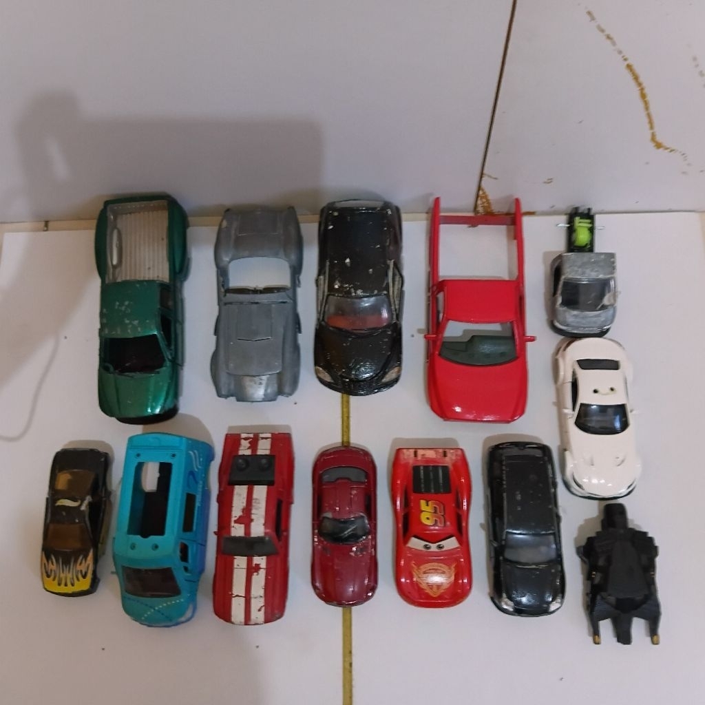 Diecast Miniatur Mobilan Campur 1:32 Sd 24 Bekas Junk