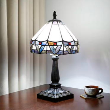 Lampu Meja Kaca Patri Handmade Dekorasi Kamar Tidur Ruang Tamu Kantor Lampu Hias Antique