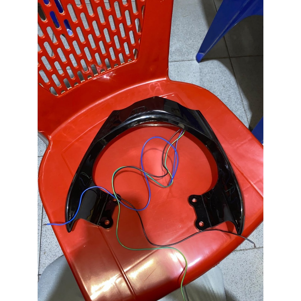 Lampu Belakang Motor LED Custom / Lampu Stop Rem LED Modifikasi Motor