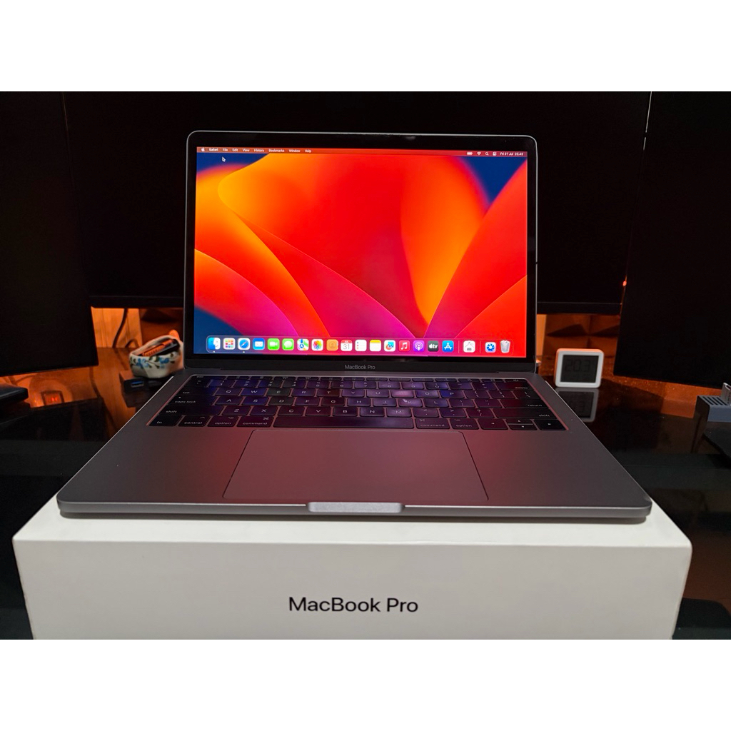 Apple Macbook Pro 13 Inch Intel 8/256 Fullset Ex Ibox 2017