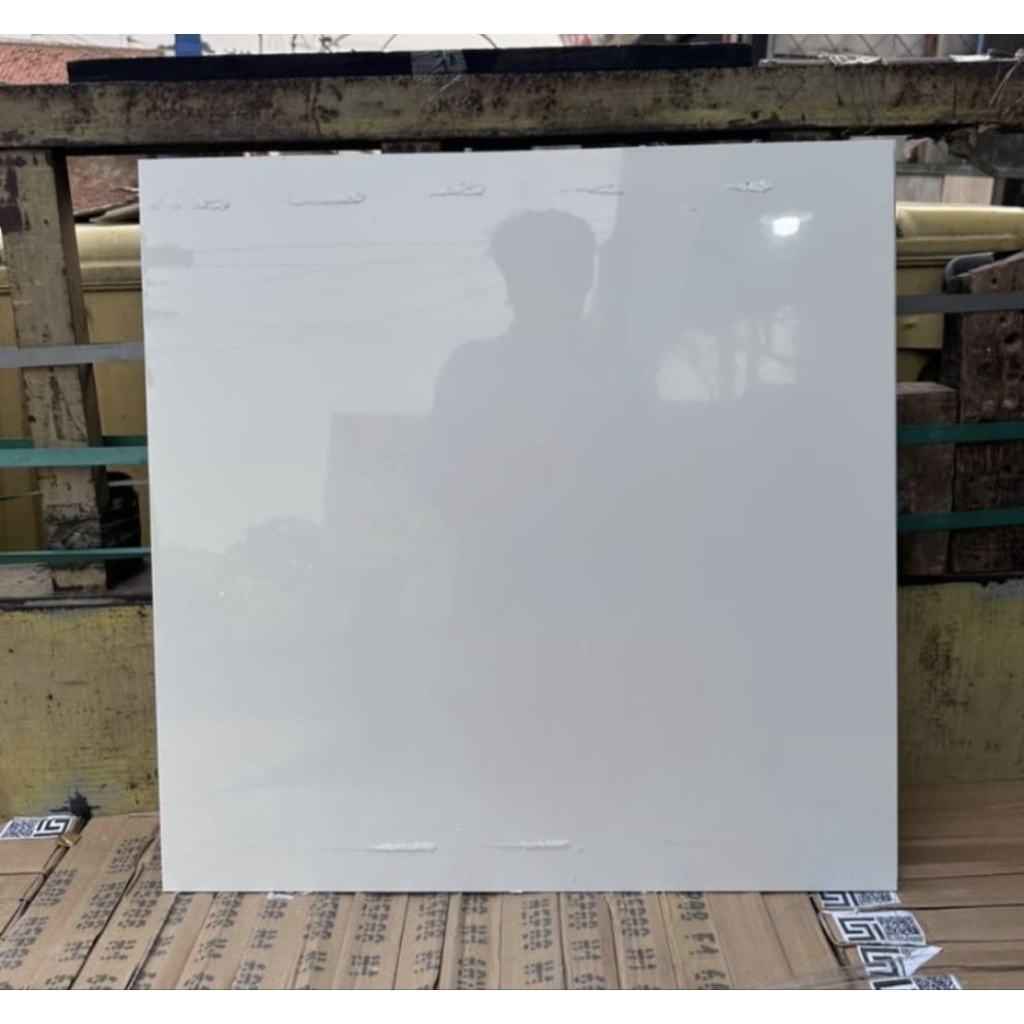 Granit Lantai 60x60 Grande White