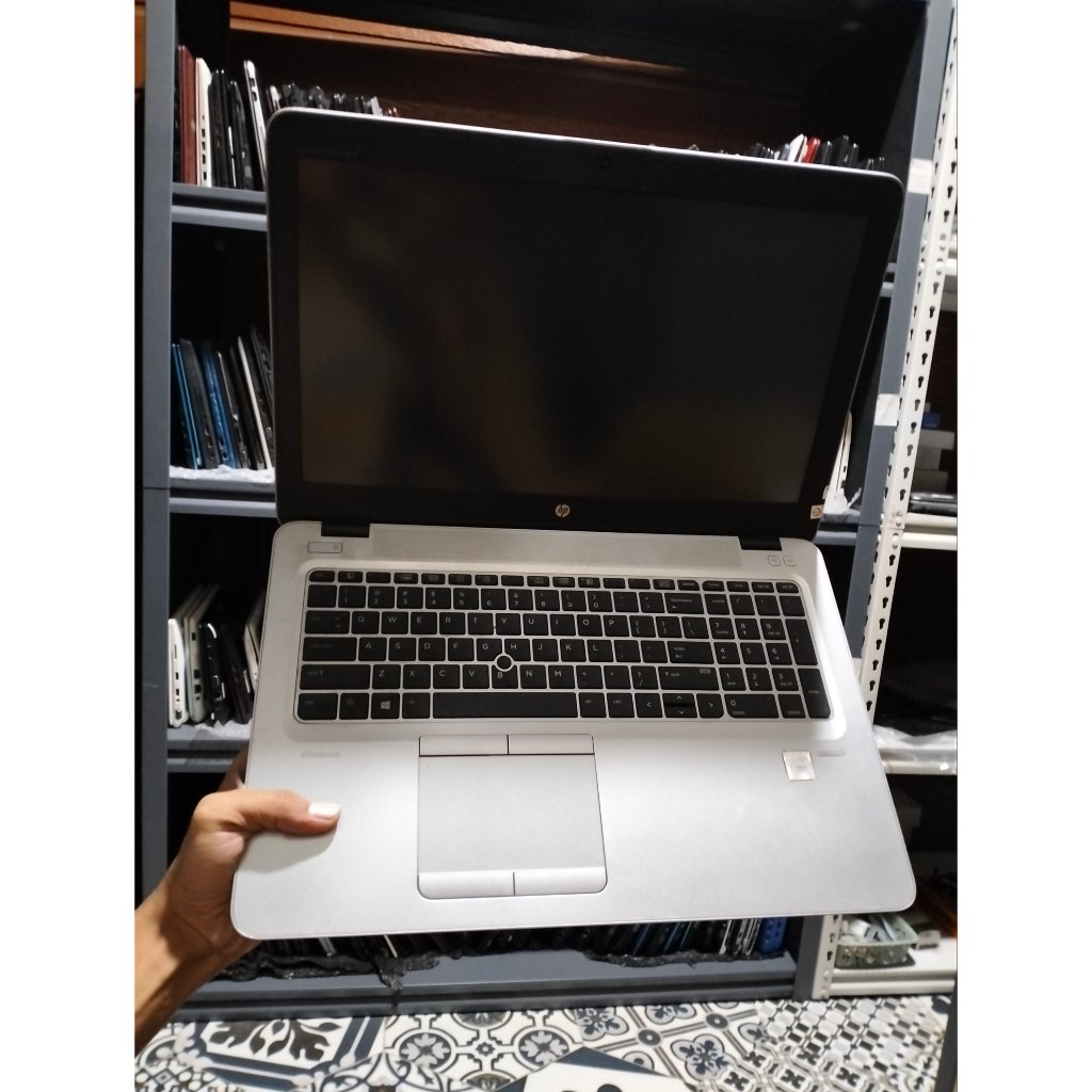 Laptop HP EliteBook 850 G3 Intel i7-6600U Ram 8Gb Ssd 256Gb Cocok Untuk Operasional Second Berkualit