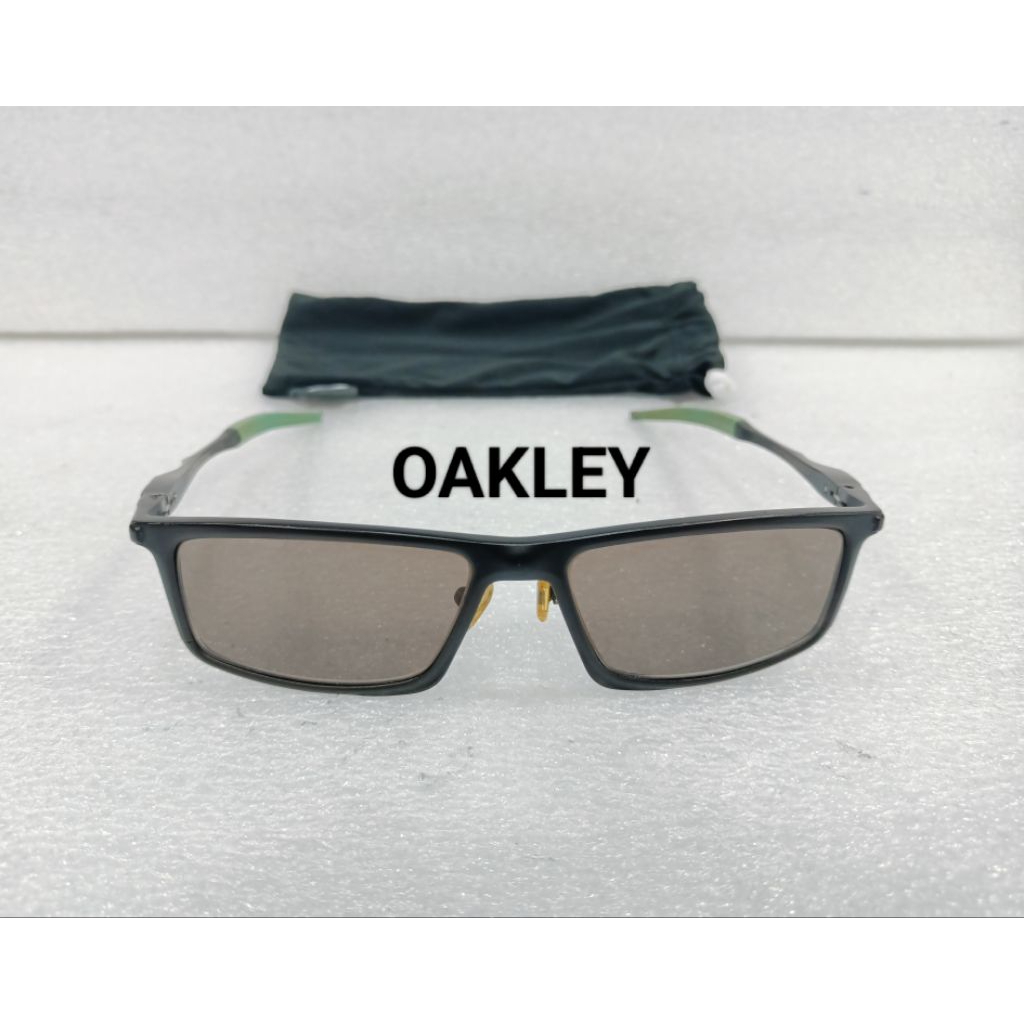 KACAMATA OAKLEY ORIGINAL