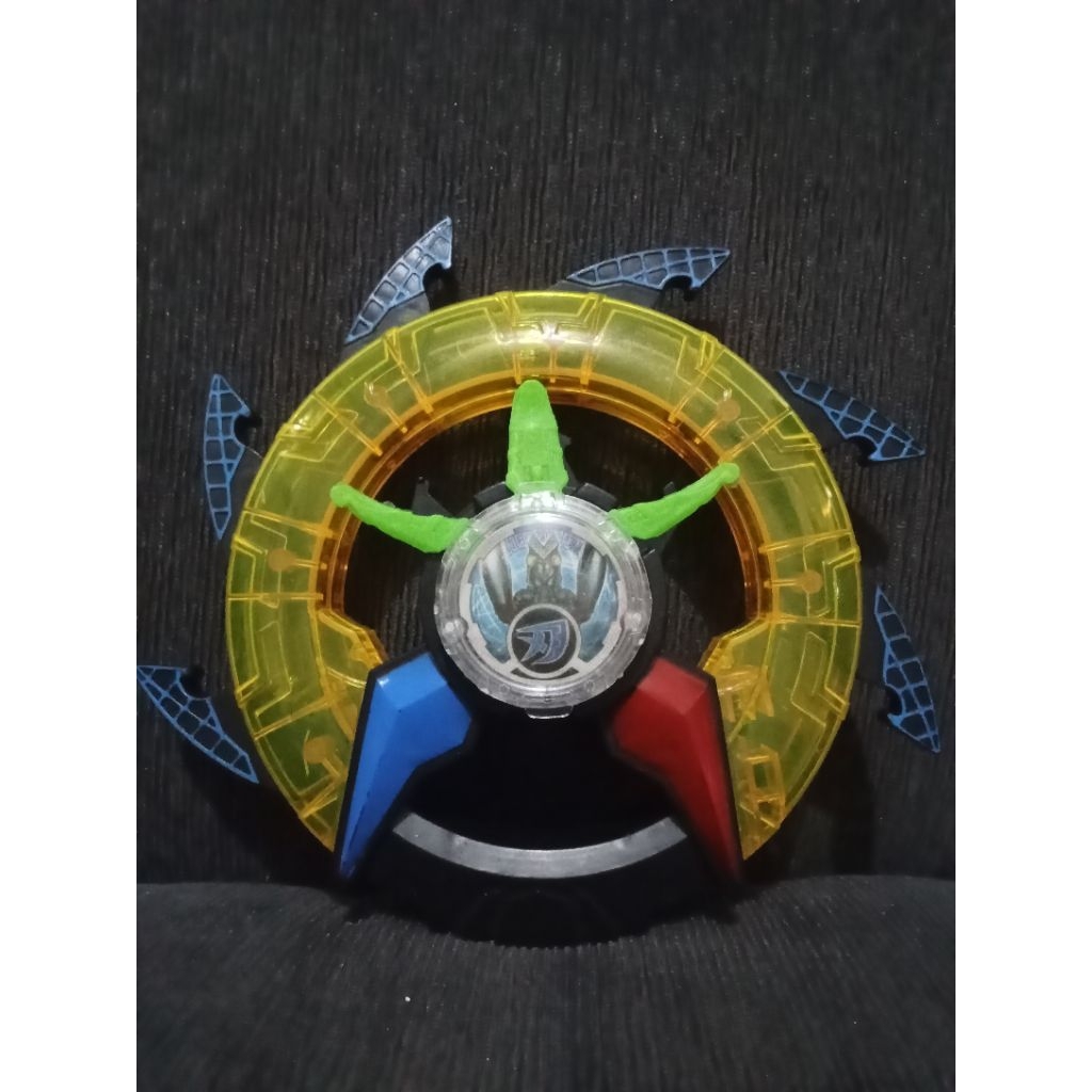Ultraman RB Weapon Kourin Wheels Preloved