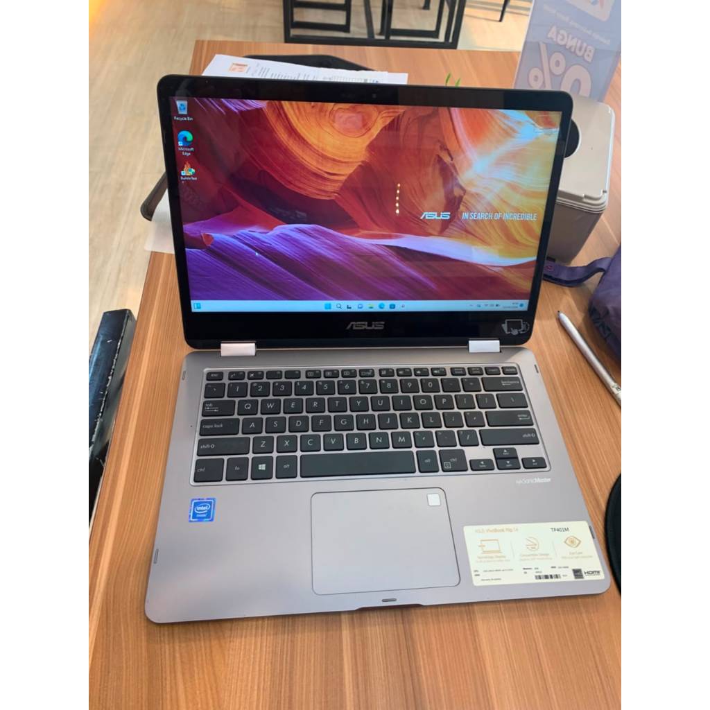 ASUS VIVOBOOK FLIP 14 TP  INTEL CELERON N4000