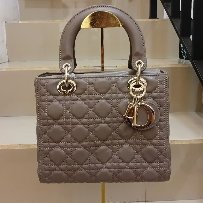 Sale lady dior