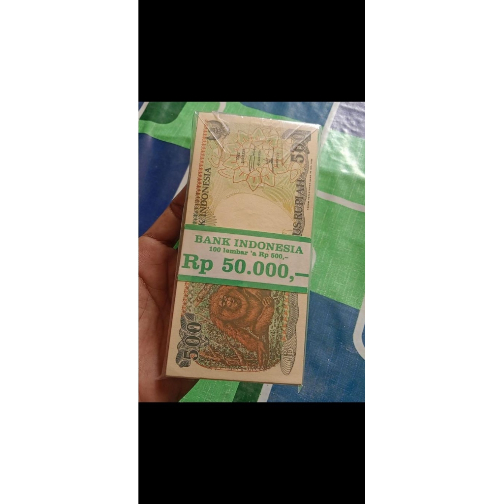 Uang Kertas Kuno 1 gepok Orang Utan 500 Rupiah Tahun 1992 - Kondisi Gress, Kondisi Biasa
