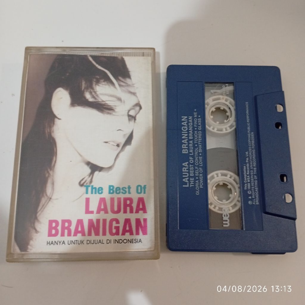 Kaset Pita Laura Branigan