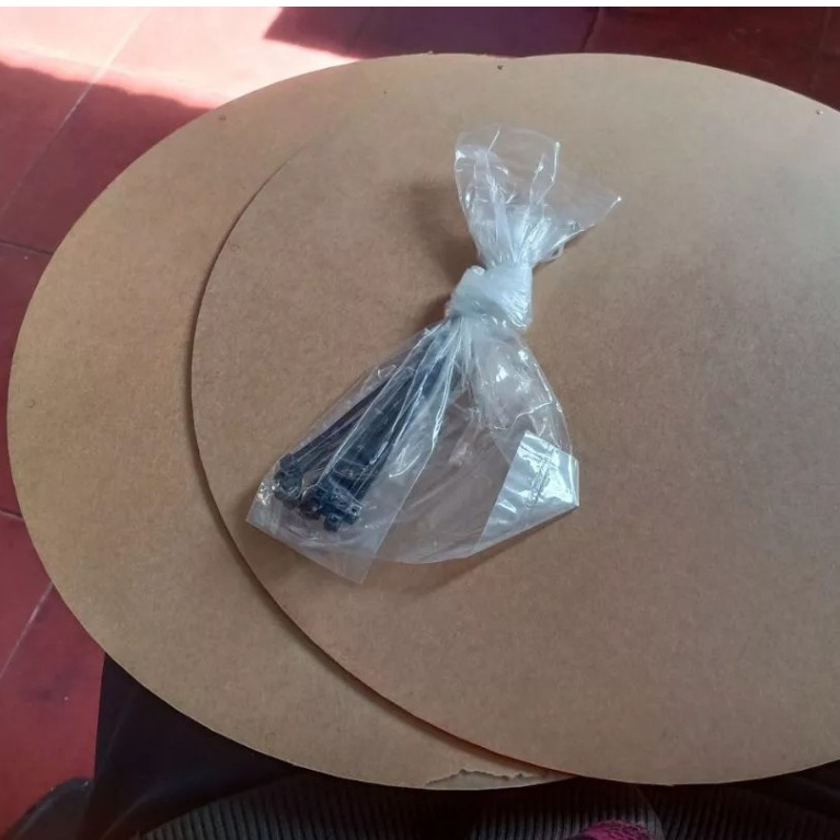 PLAFON AKRILIK PUTIH BULAT DIAMETER 23 CM 33 CM Atap Sangkar Burung Aksesoris Pelindung Atap Pleci L
