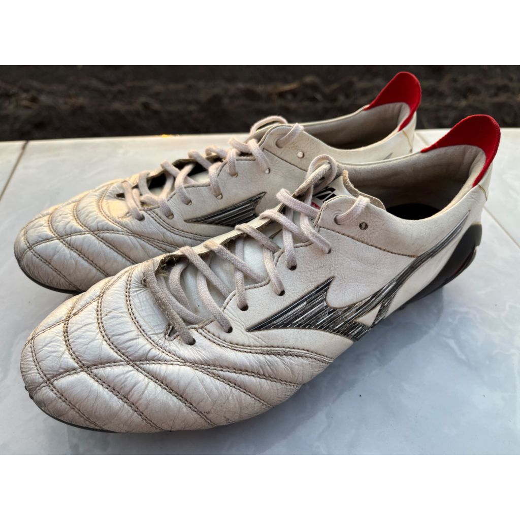 sepatu bola second Mizuno fg41